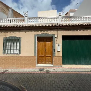 https://la-casita-del-pueblo.es-andalucia.com
